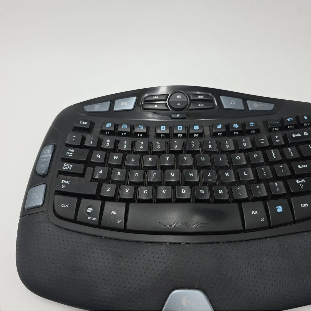 Logitech MK550 Comfort Wave Wireless Keyboard,Mouse,& Mini Receiver No Dongle